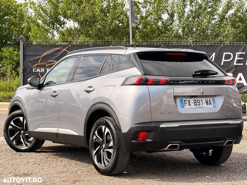 Peugeot 2008 PureTech 130 EAT8 Allure Pack - 2