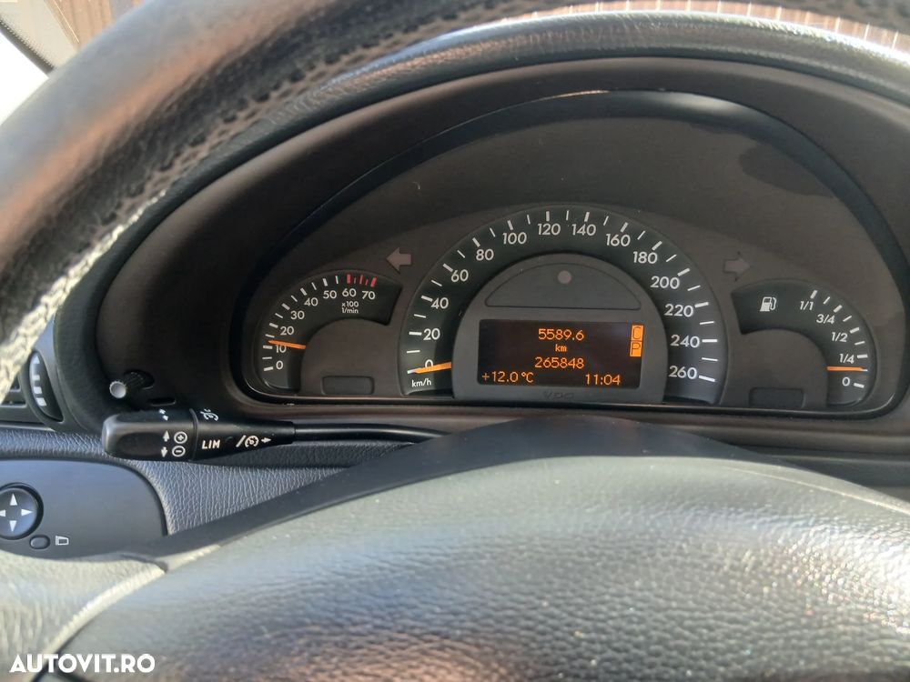 MERCEDES-BENZ C-Class 2003 — imagine 12
