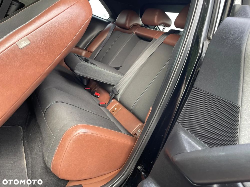 Mazda MX-30 e-SKYACTIV EXCLUSIVE-LINE - 23