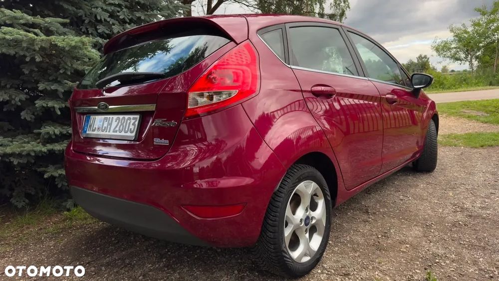Ford Fiesta - 2