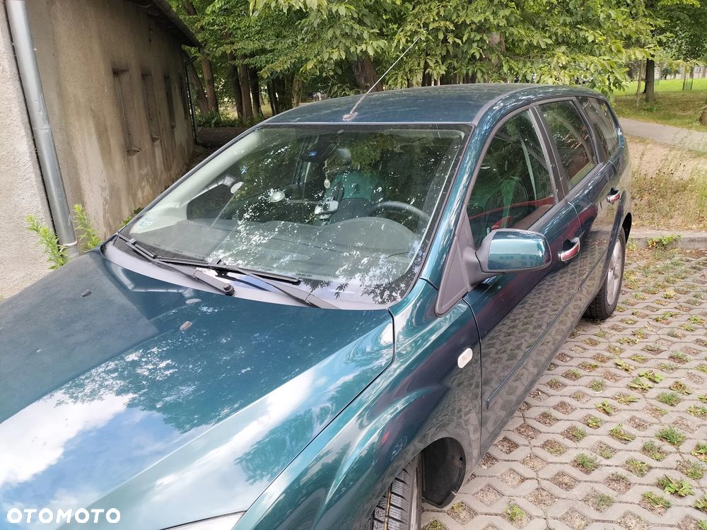 Ford Focus - 24