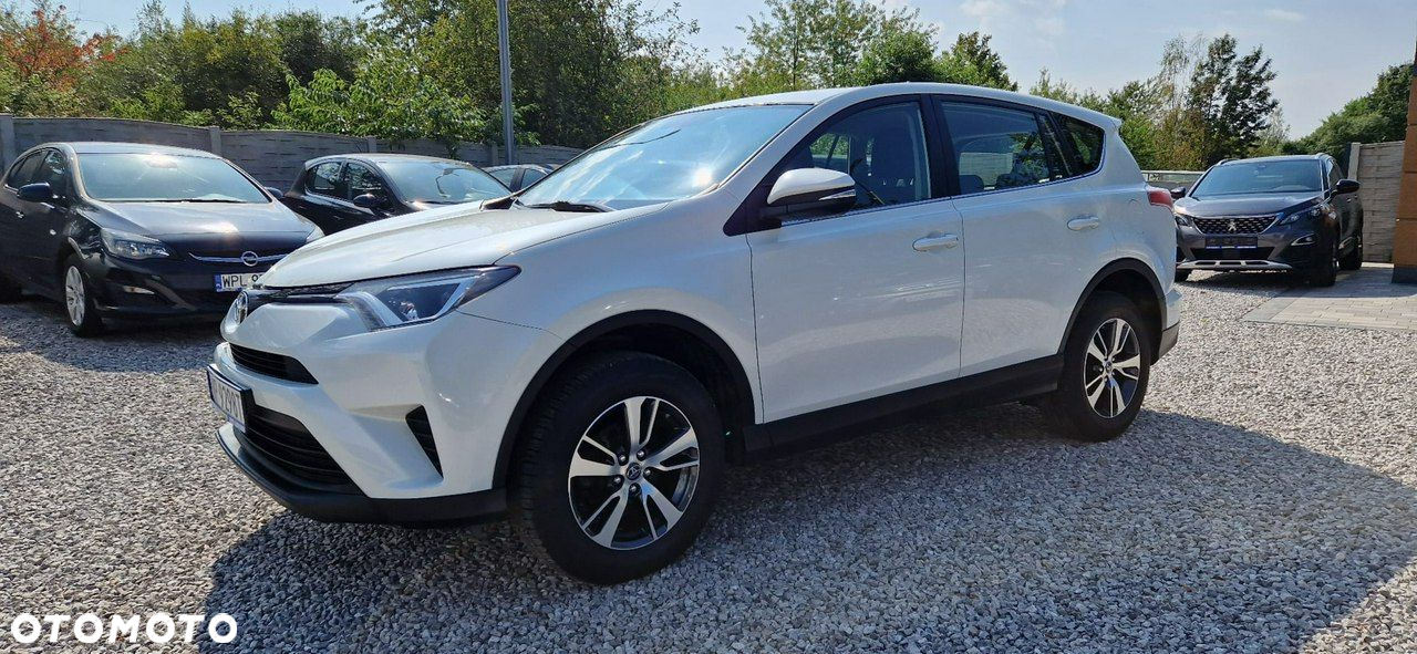 Toyota RAV4 - 3