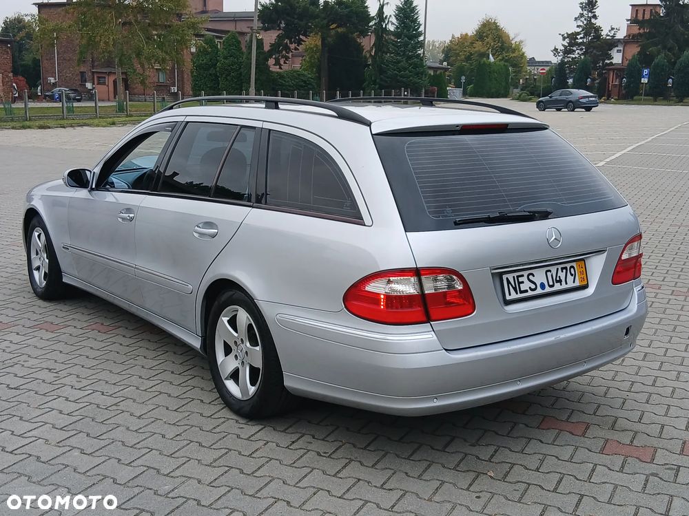 Mercedes-Benz Klasa E - 15