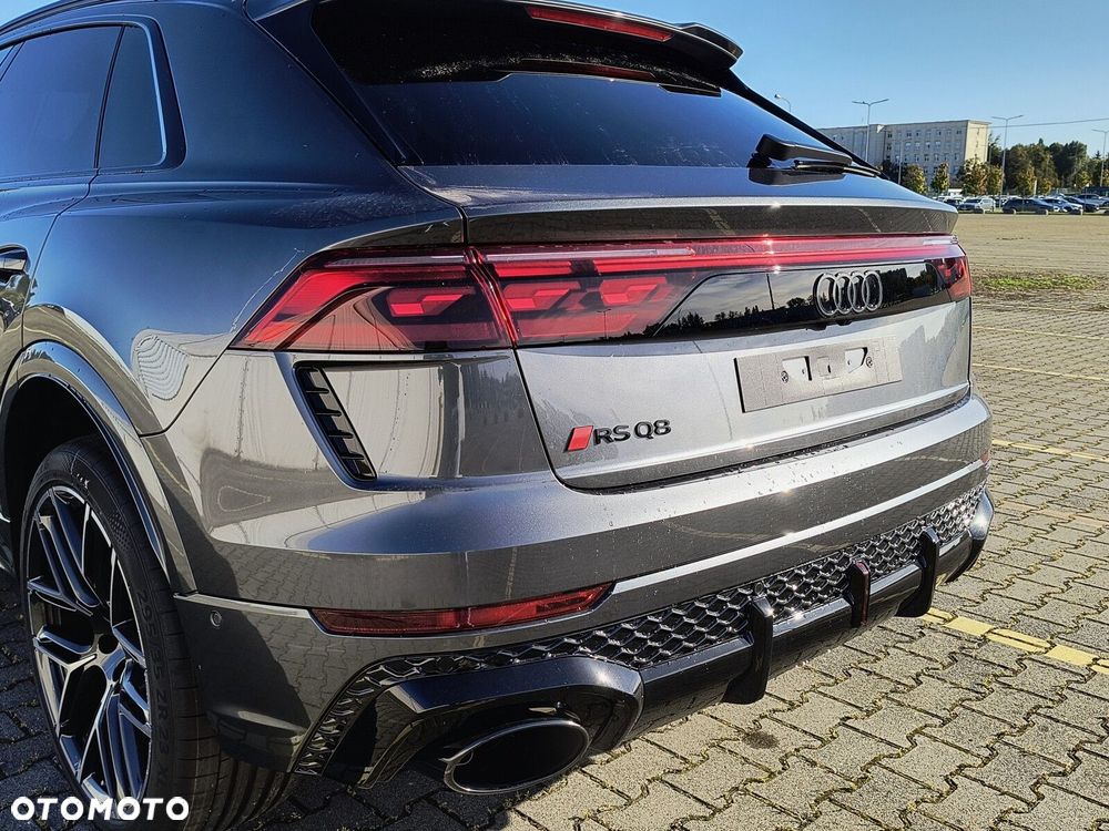 Audi RS Q8 TFSI Quattro Tiptronic - 12