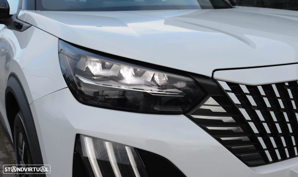 Peugeot 2008 PureTech 130 EAT8 GT - 7