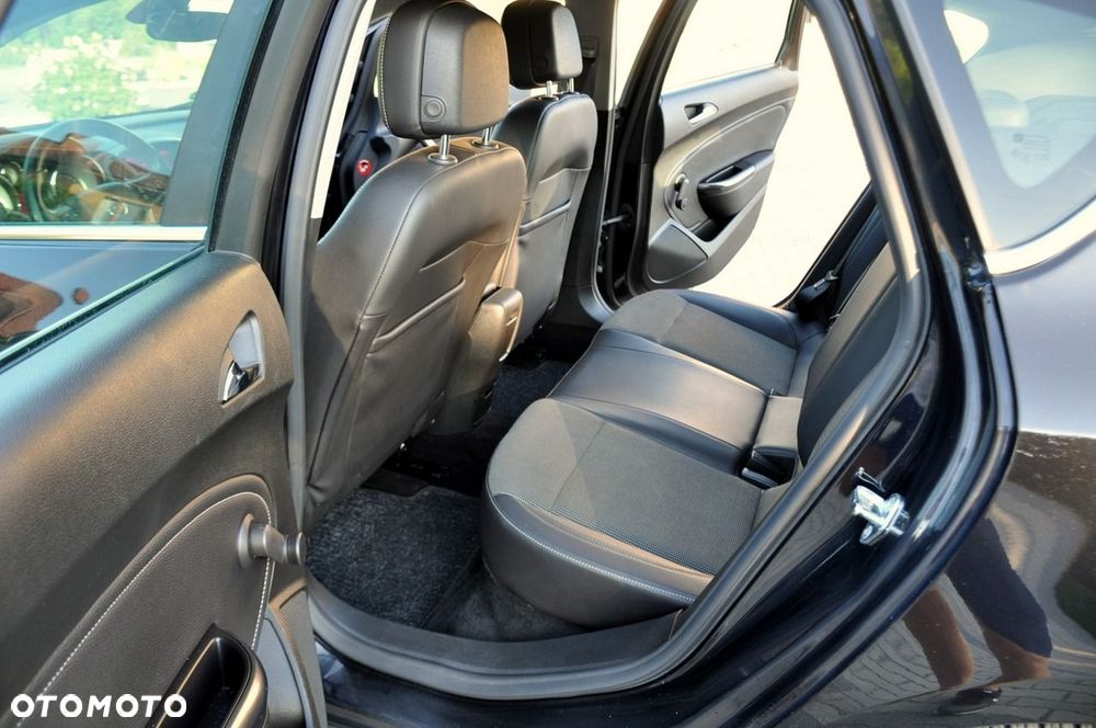 Opel Astra - 20