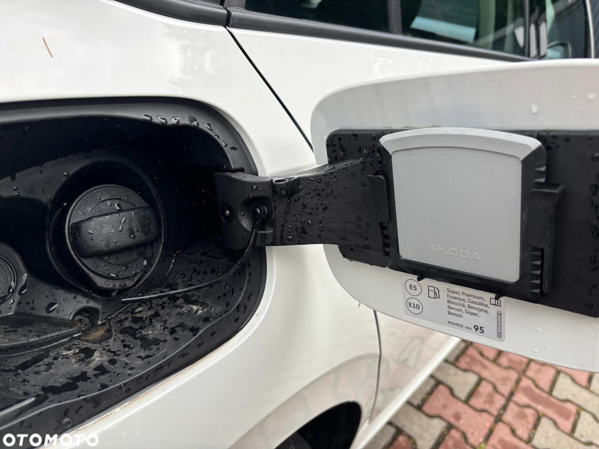 Skoda Kamiq 1.0 TSI Essence - 28
