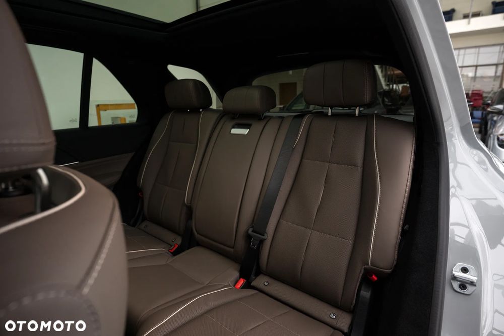 Mercedes-Benz GLE 350 de PHEV 4-Matic AMG Line - 16