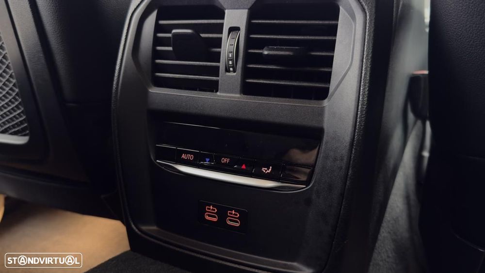 BMW i4 eDrive40 - 27