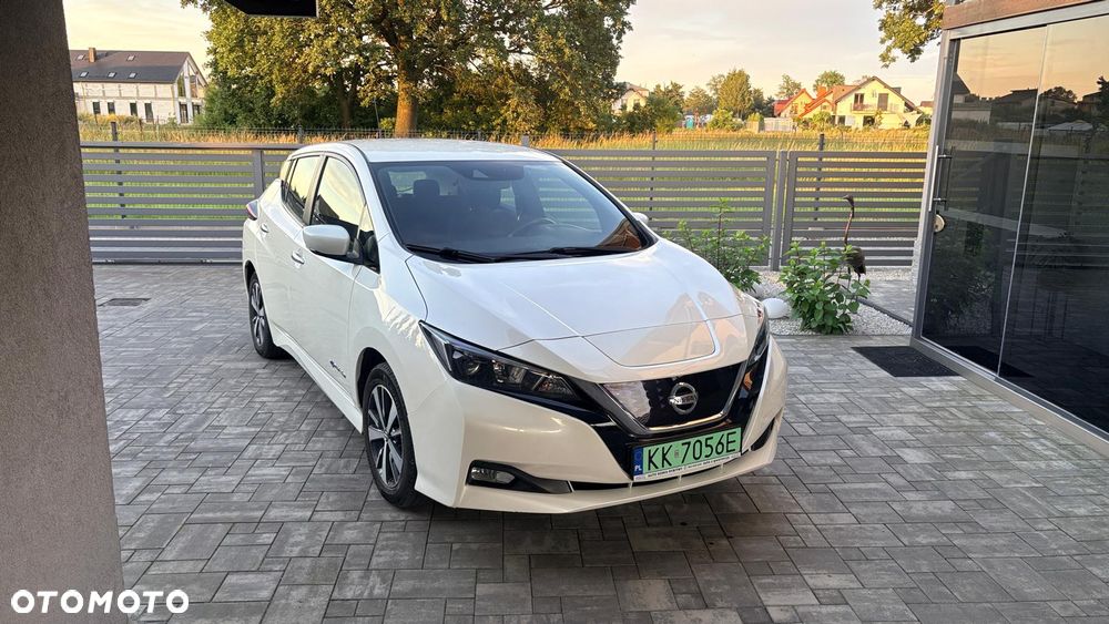 Nissan Leaf 40 kWh N-Connecta - 3