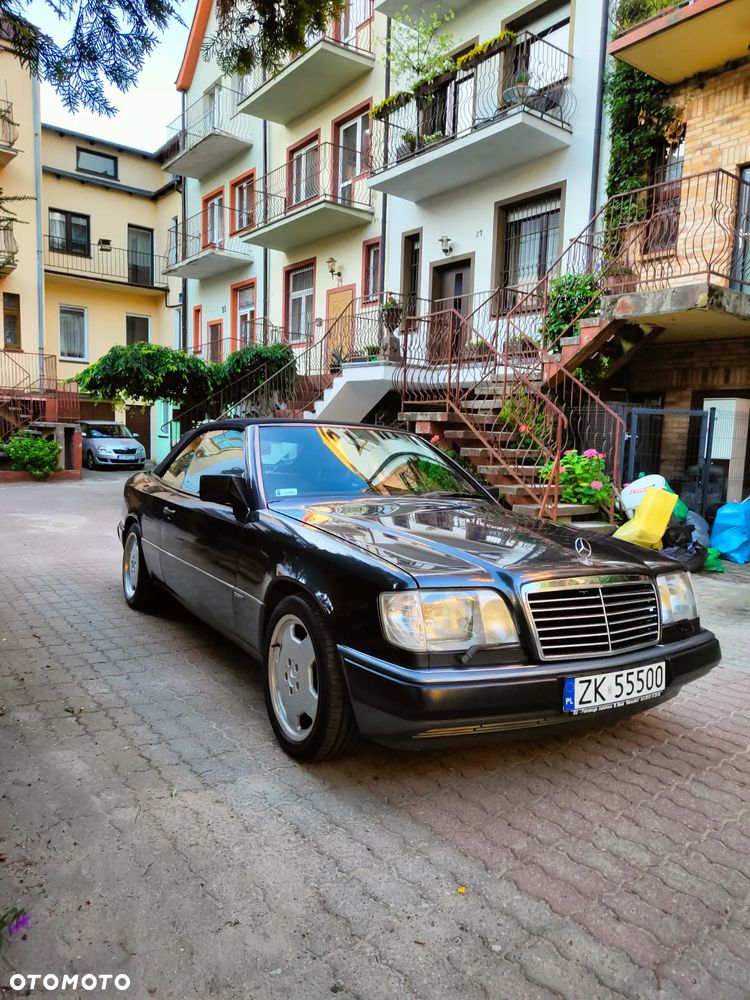 Mercedes-Benz W124 (1984-1993) - 1