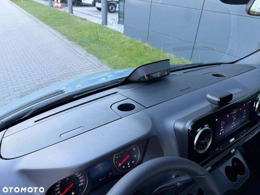 Mercedes-Benz Sprinter 319 CDI Podwozie 4325 mm - Autolaweta KEGGER - 34
