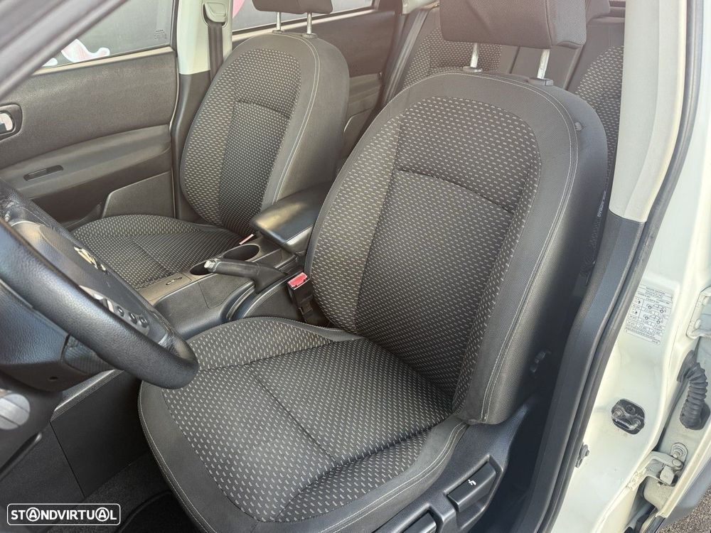 Nissan Qashqai 1.6 acenta - 6