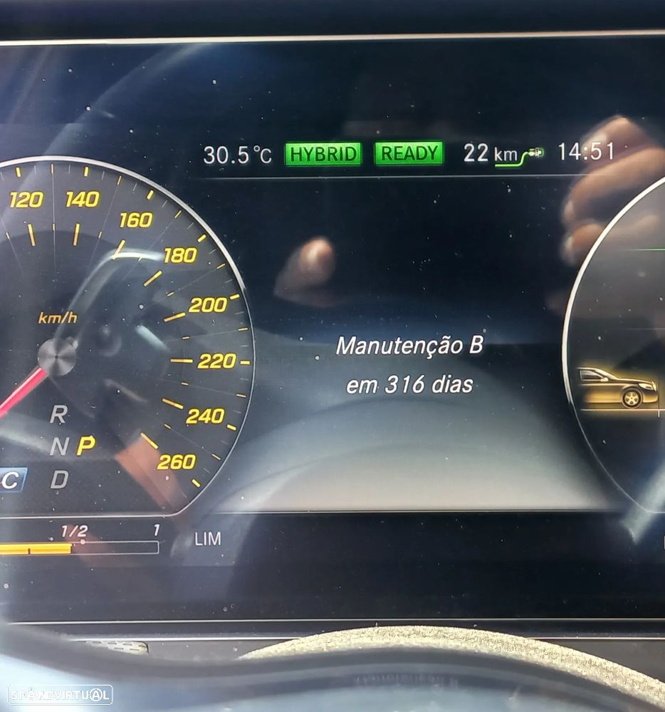 Mercedes-Benz E 300 de AMG Line - 9