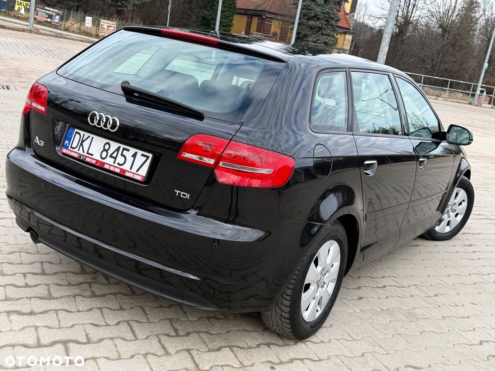 Audi A3 Sportback 1.6 TDI Attraction - 24