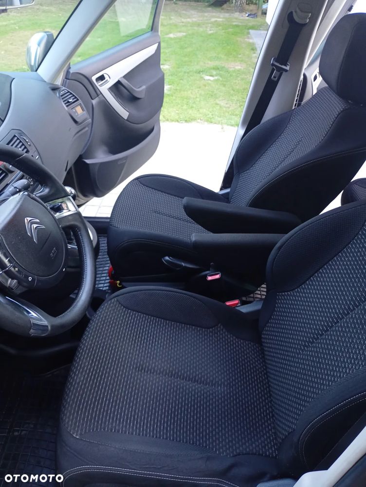 Citroën C4 Picasso 1.6 HDi FAP Exclusive - 11