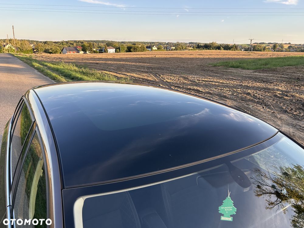 Skoda RAPID 1.0 TSI Style - 28