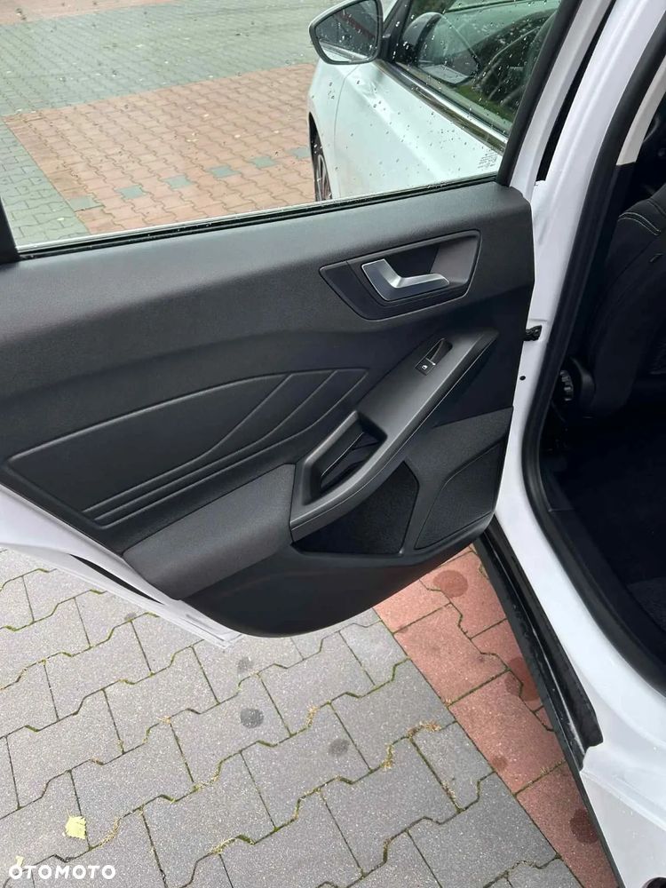 Ford Focus - 14