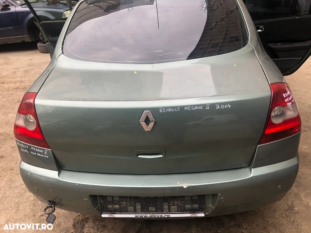Portbagaj haion spate Renault Megane II verde 2005 sedan - 1