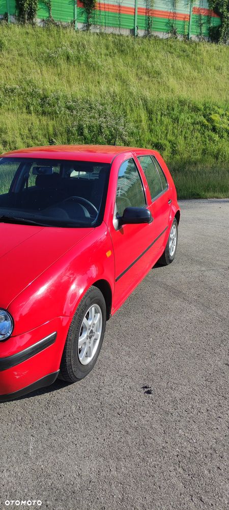 Volkswagen Golf 1.4 Comfortline - 2