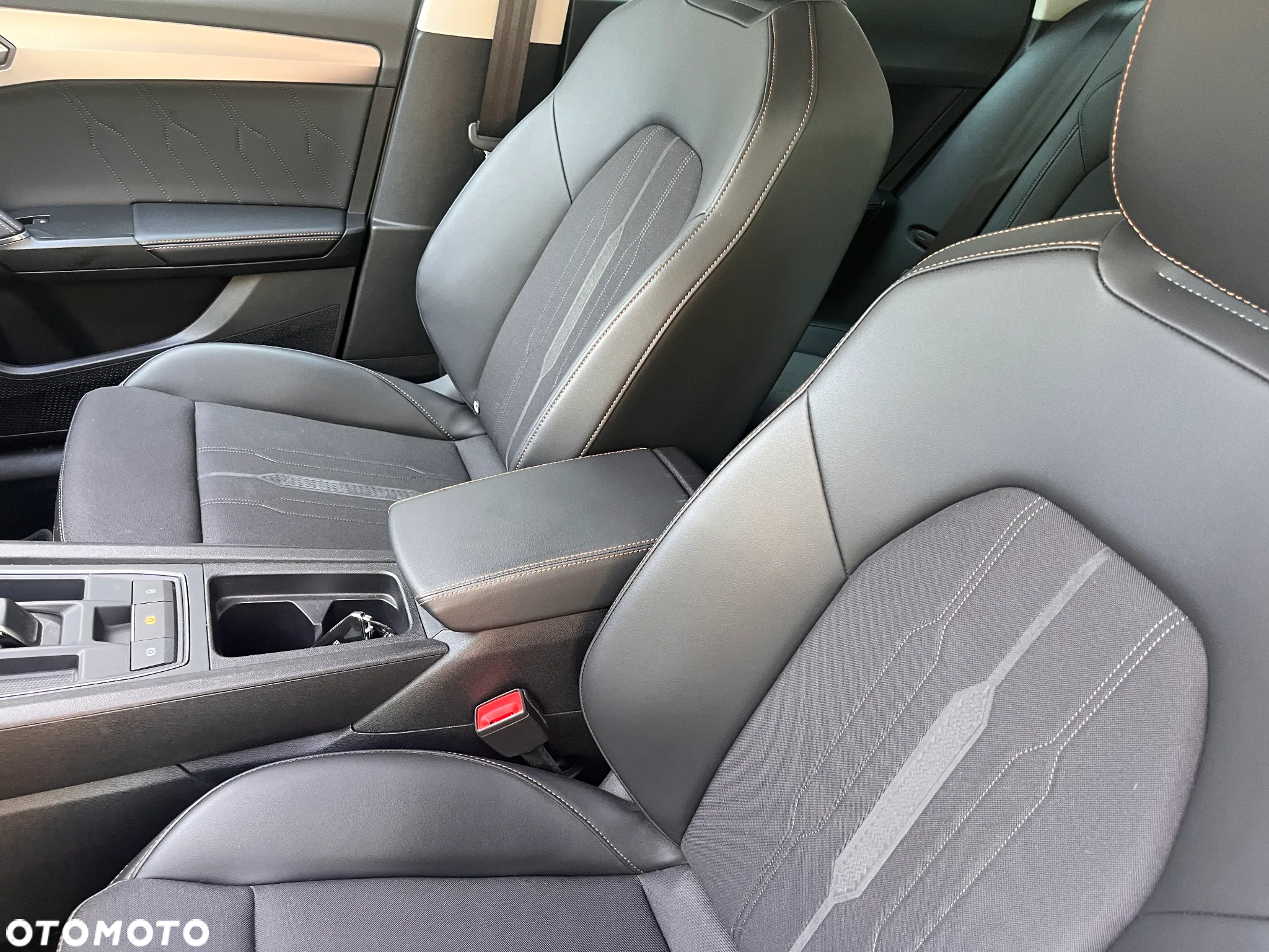 Cupra Formentor 1.4 e-Hybrid DSG - 9