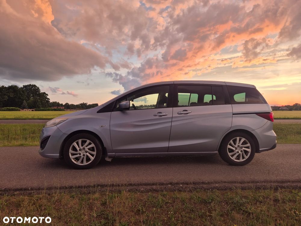 Mazda 5 - 5