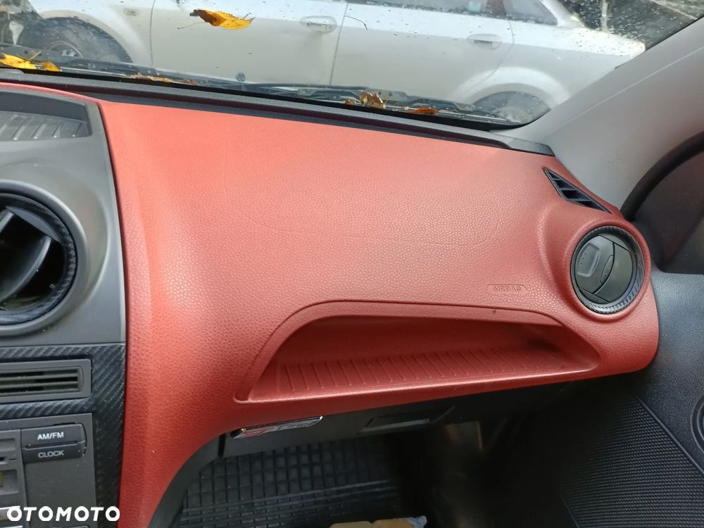 FORD FIESTA MK6 02-08 2006 r. LIFT 3D HB deska rozdzielcza + pasy lewy i prawy przód + moduł + AIRBAG * - 3