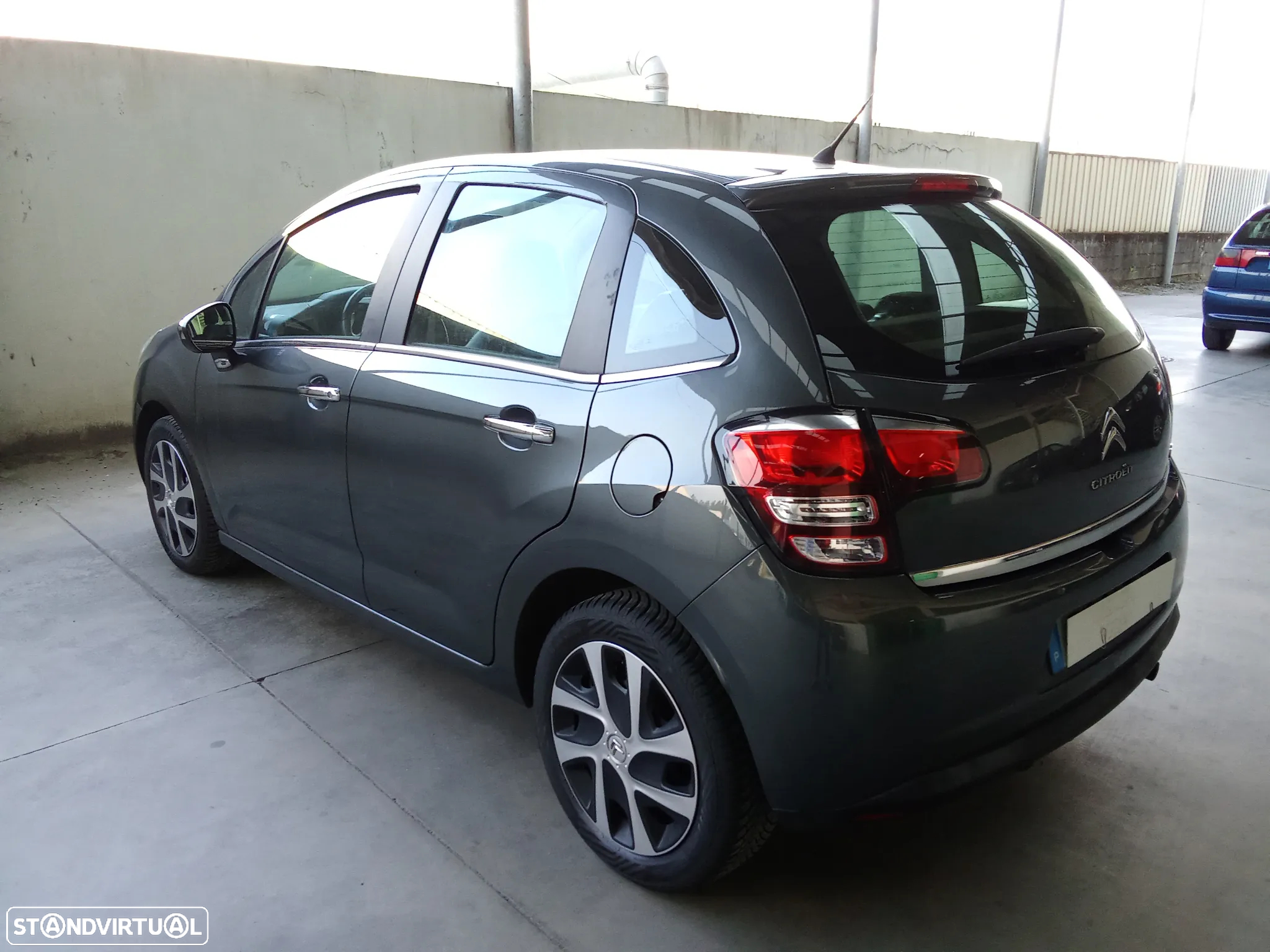 Citroën C3 1.0 PureTech Attraction - 3