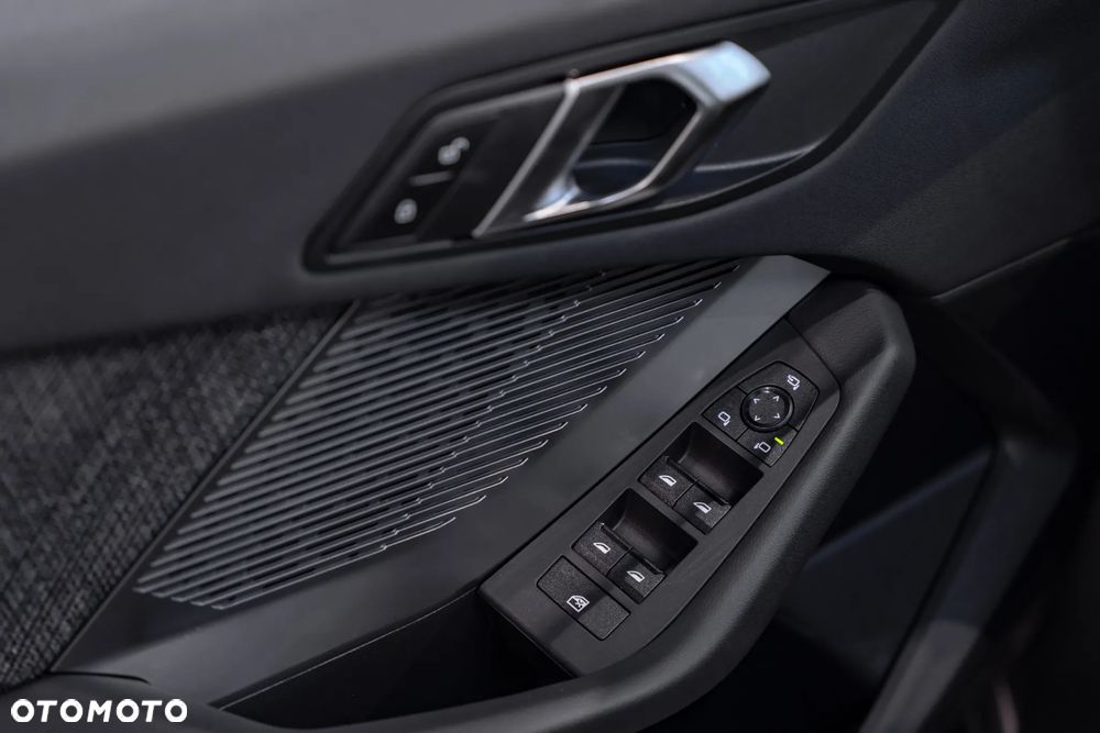 BMW Seria 1 118d M Sport - 24