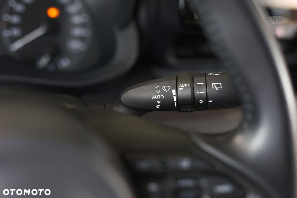 Toyota Yaris 1.5 Comfort - 31