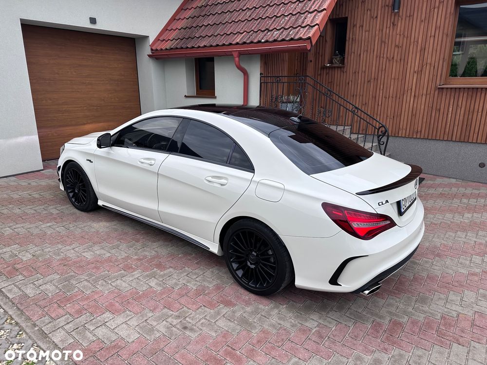 Mercedes-Benz CLA - 5