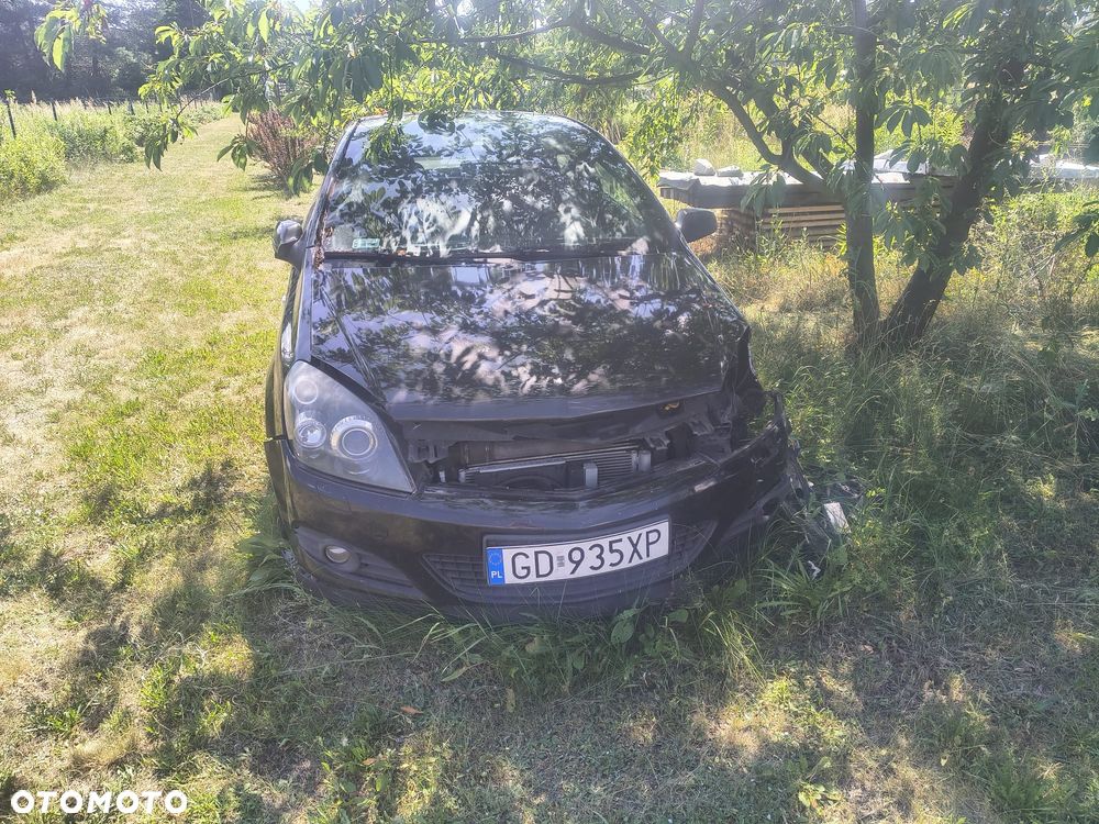 Opel Astra - 1