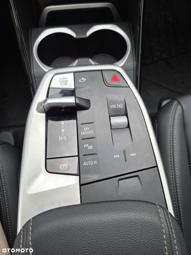 BMW X1 sDrive18i xLine sport - 24