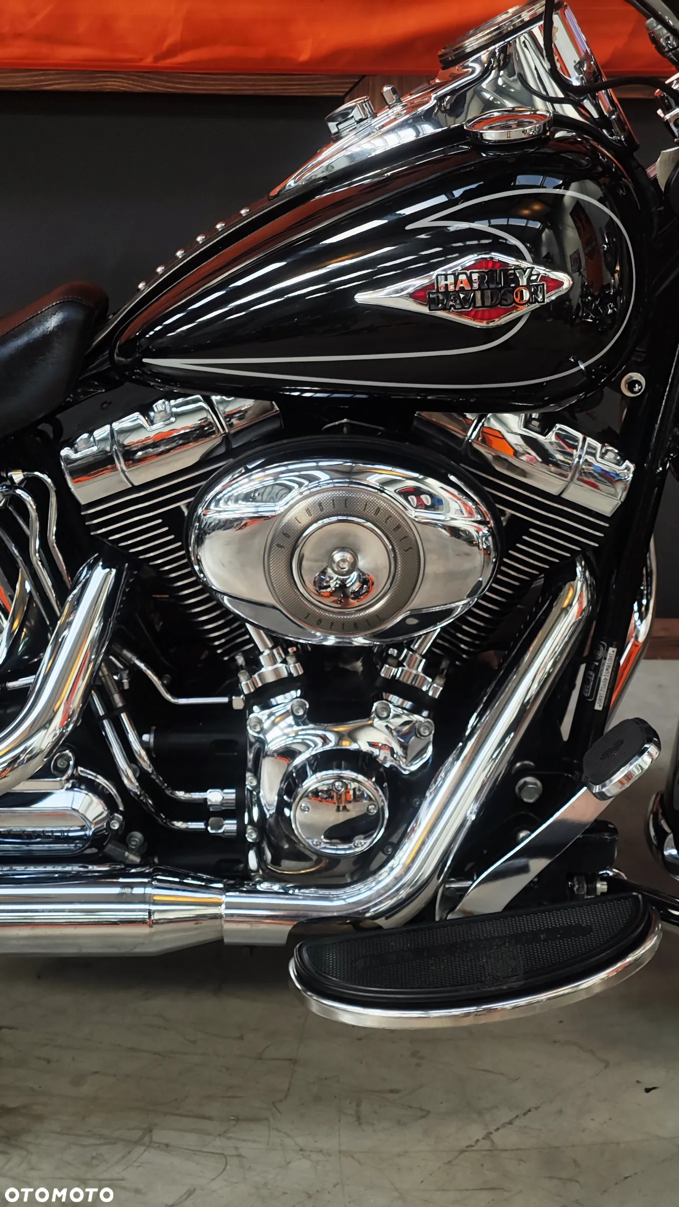 Harley-Davidson Softail Heritage Classic - 11
