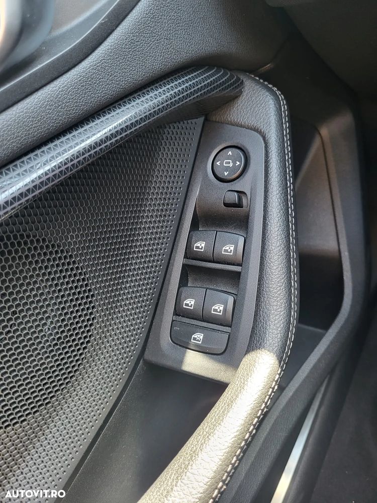 BMW Seria 1 118i Aut. Luxury Line - 16