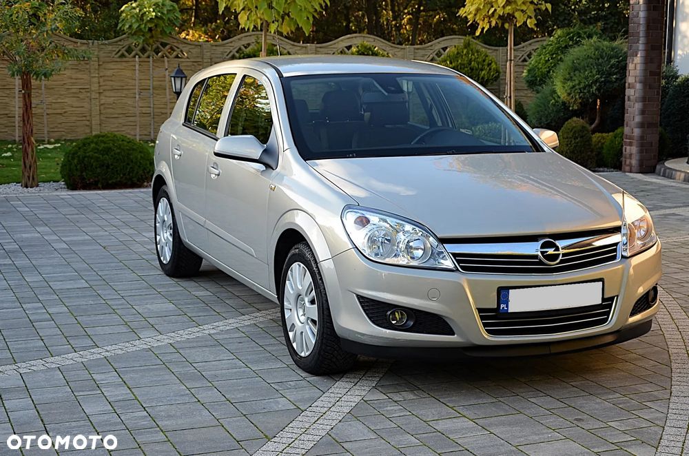 Opel Astra 1.6 Active - 10