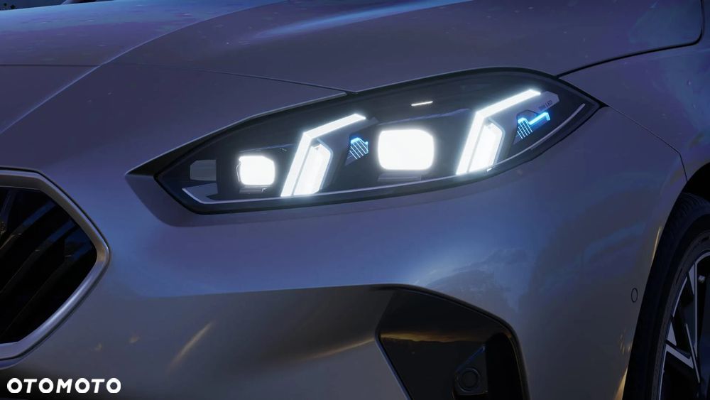 BMW Seria 1 120 mHEV - 7