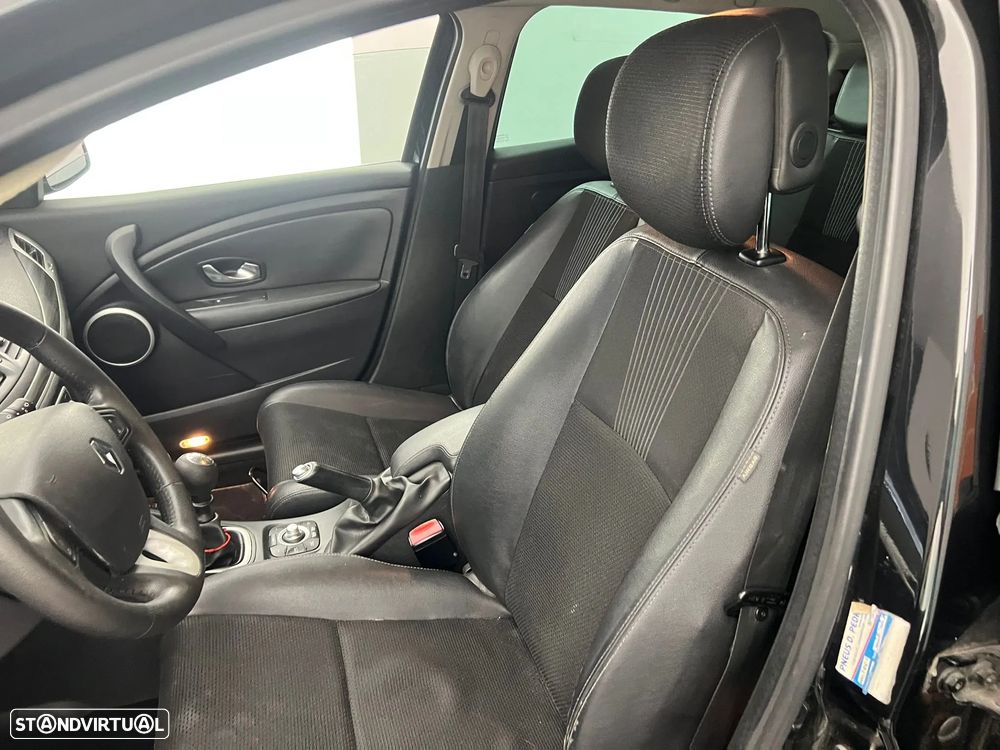 Renault Mégane 1.5 dCi Dynamique - 9