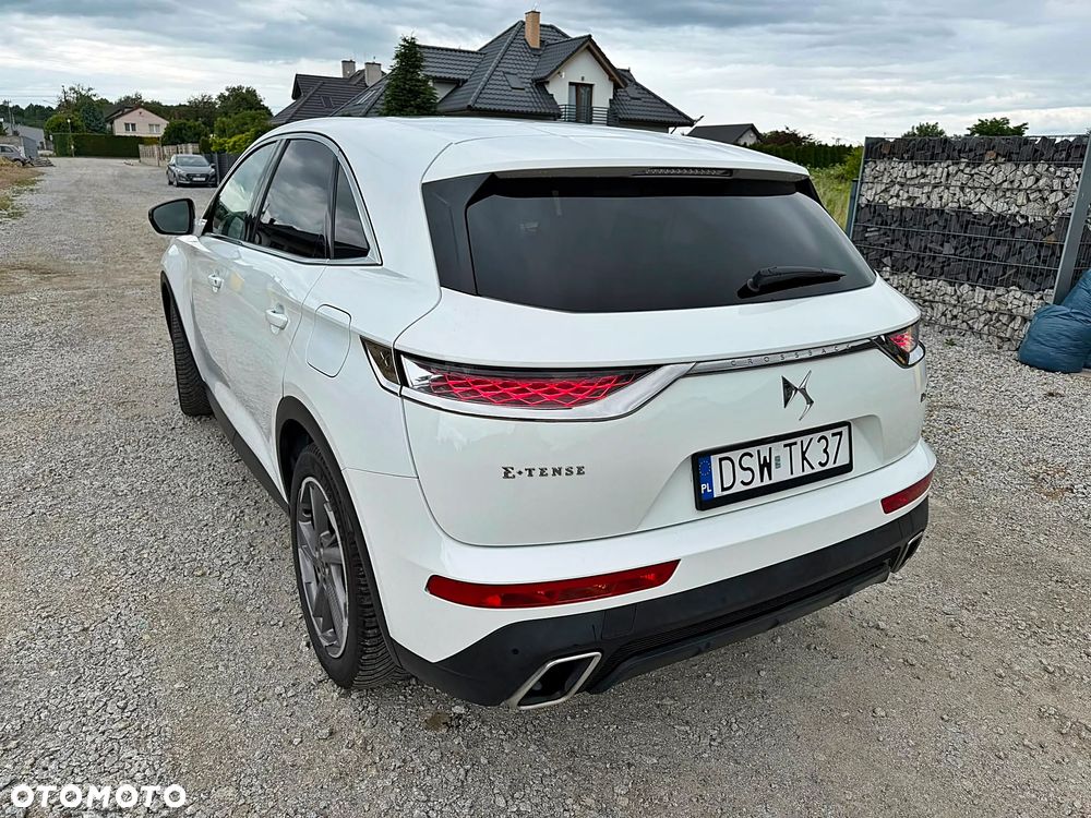 DS Automobiles DS 7 Crossback 1.6 E-Tense Bastille + - 8