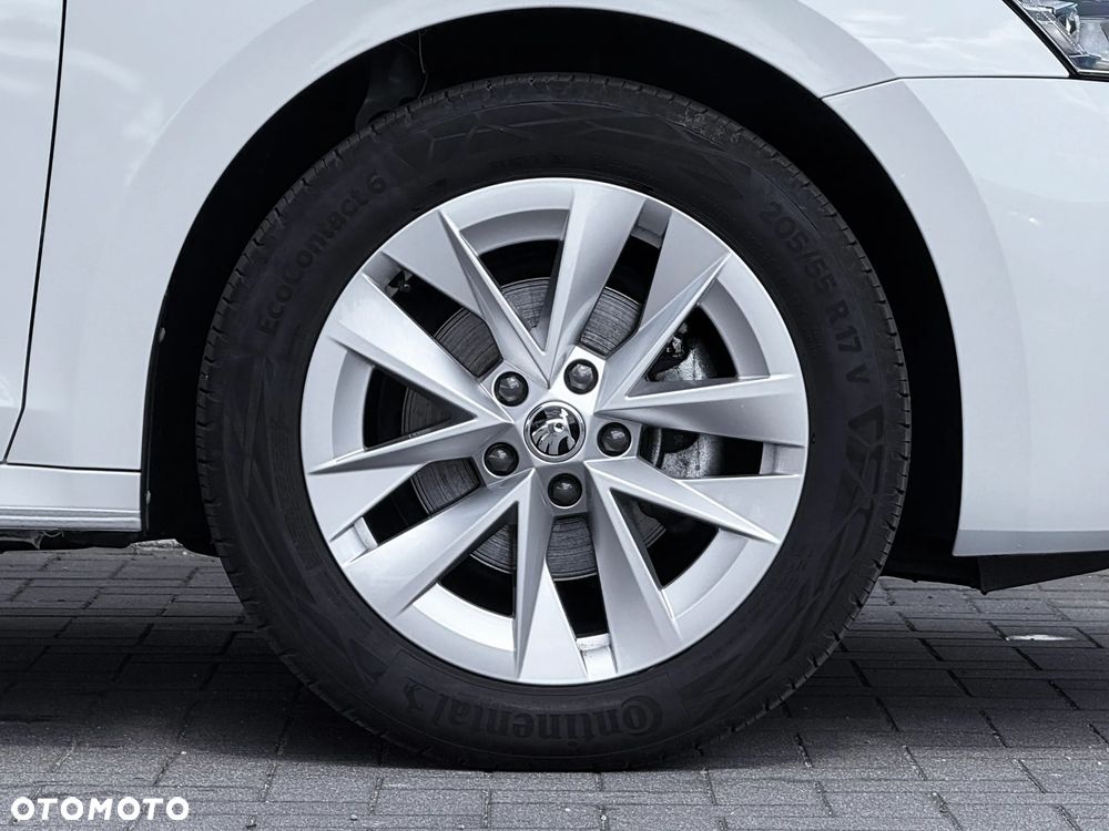 Skoda Octavia 1.5 TSI Selection - 8