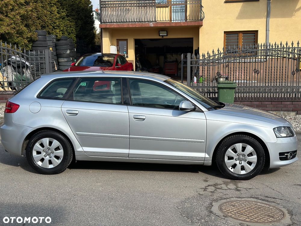 Audi A3 Sportback - 10