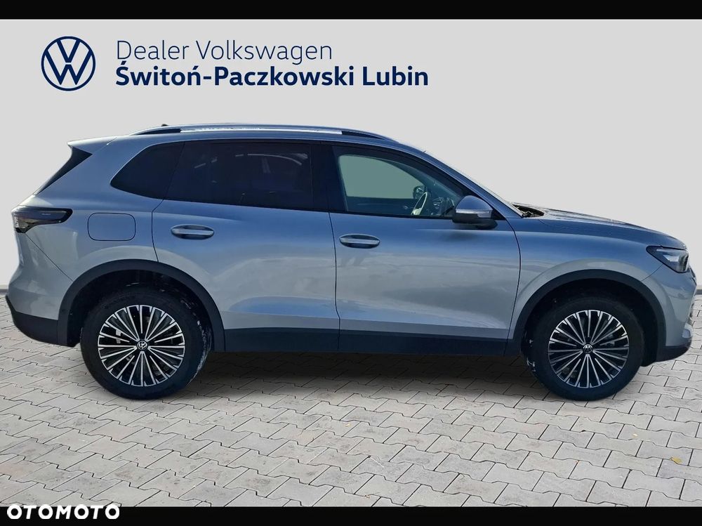 Volkswagen Tiguan - 6