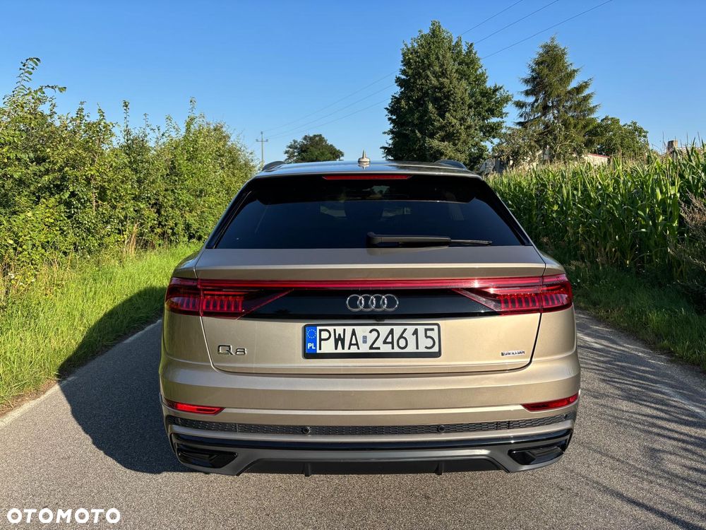 Audi Q8 55 TFSI mHEV Quattro Tiptronic - 4