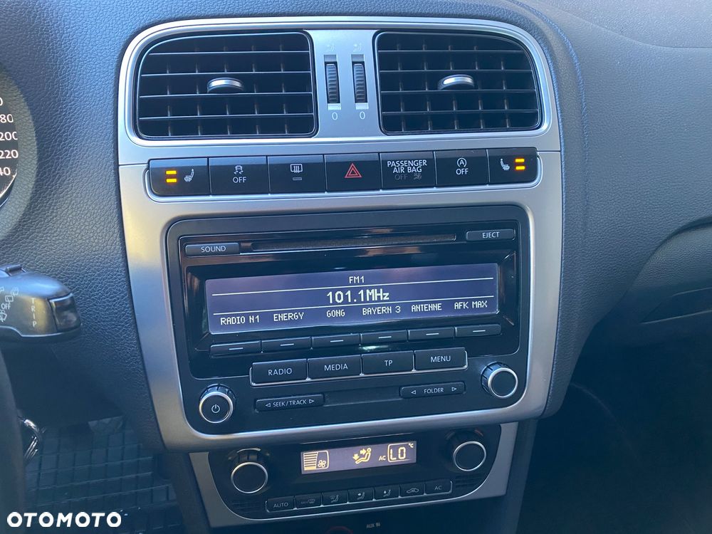 Volkswagen Polo - 29