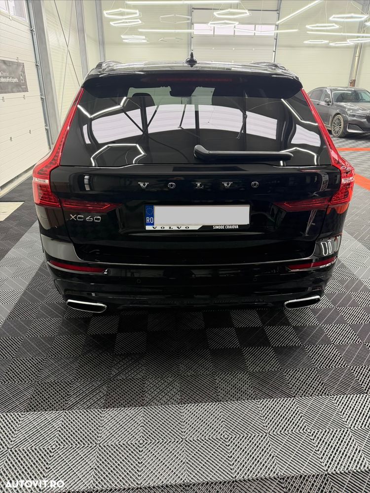 Volvo XC 60 B5 D AWD Geartronic RDesign - 2