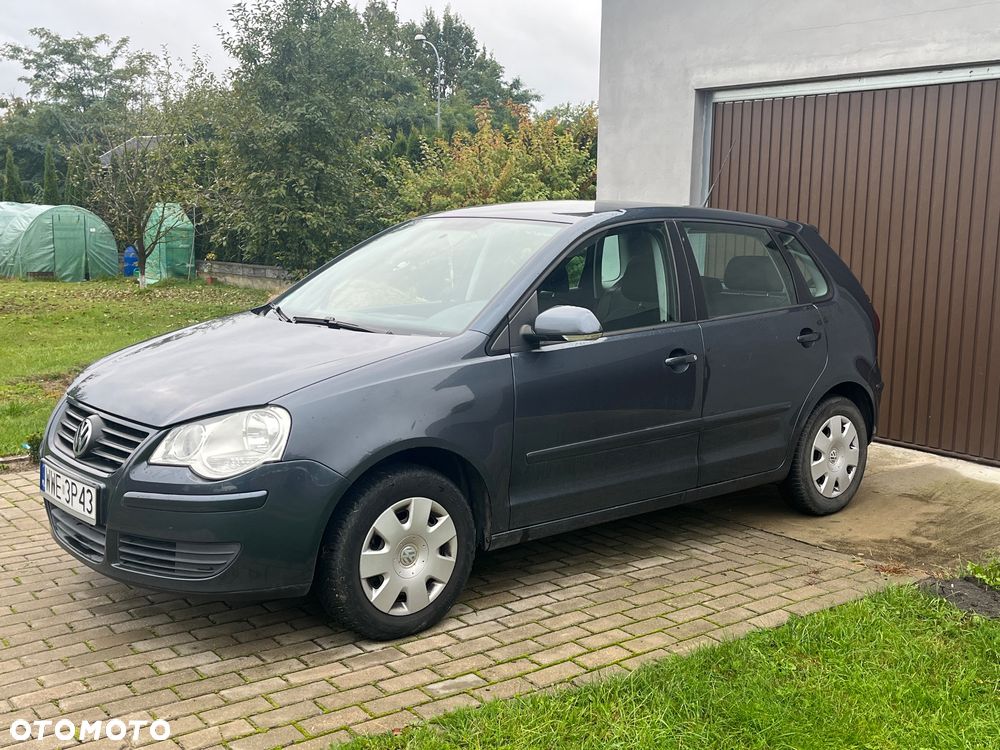 Volkswagen Polo - 1