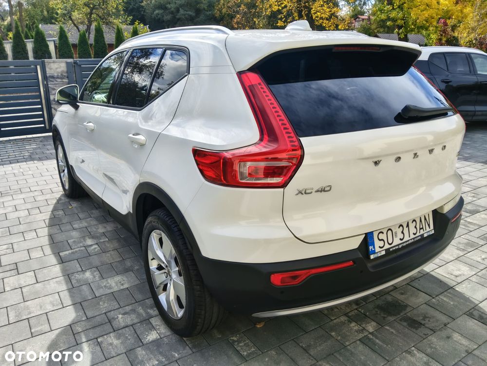 Volvo XC 40 - 4