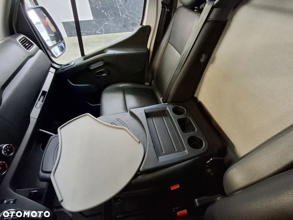 Renault Reno Master LIFT L2H2 Certyfikat ADR 9.1.1.2 EX/II Materiały Wybuchowe Furgon Van 3 Miejsca 2020r - 34