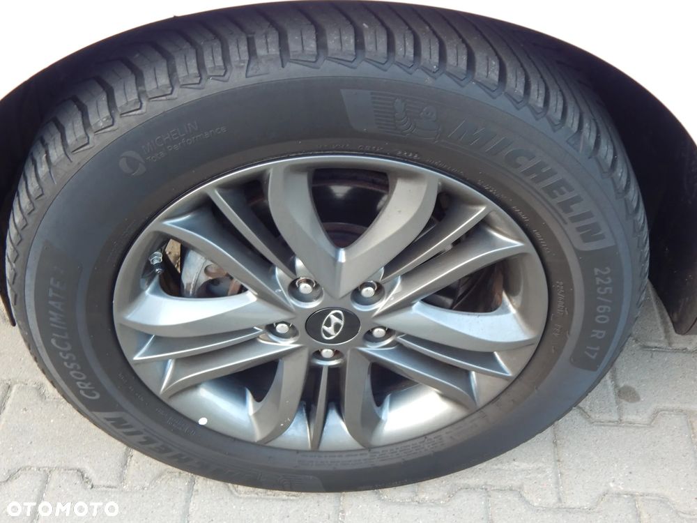Hyundai ix35 1.7 CRDi Premium 2WD - 18