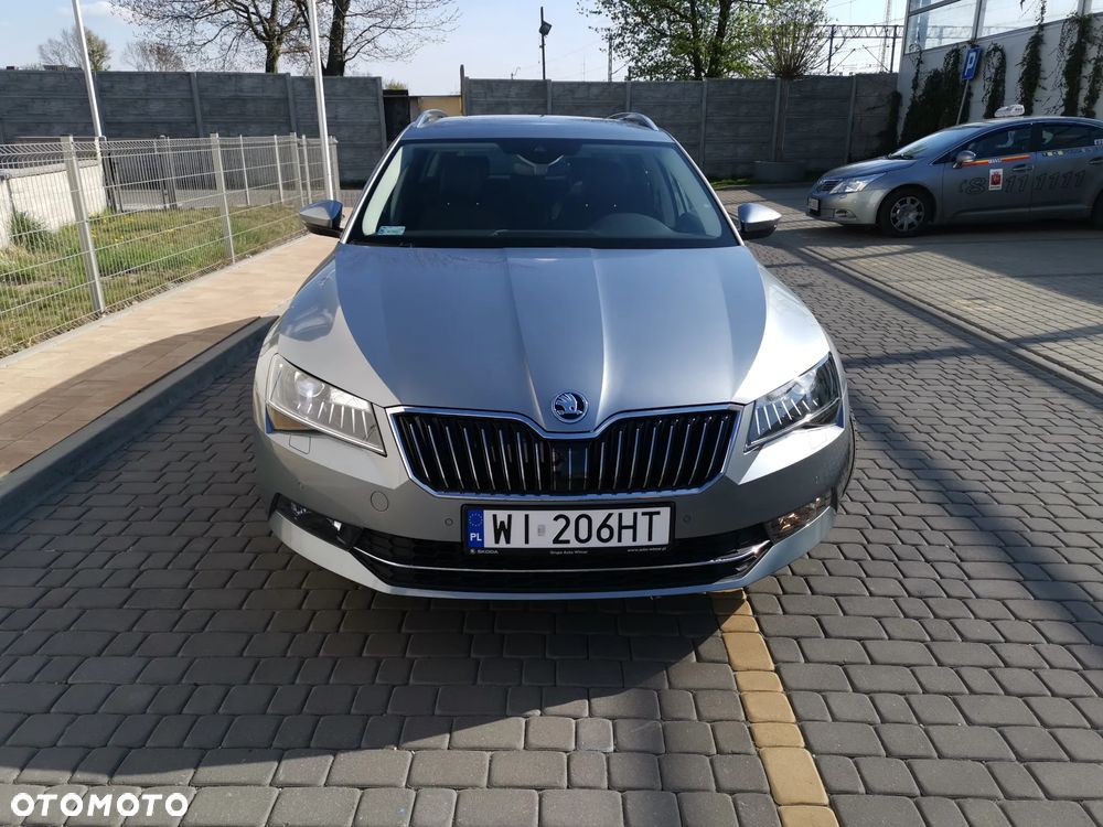 Skoda Superb 2.0 TDI L&K DSG - 6
